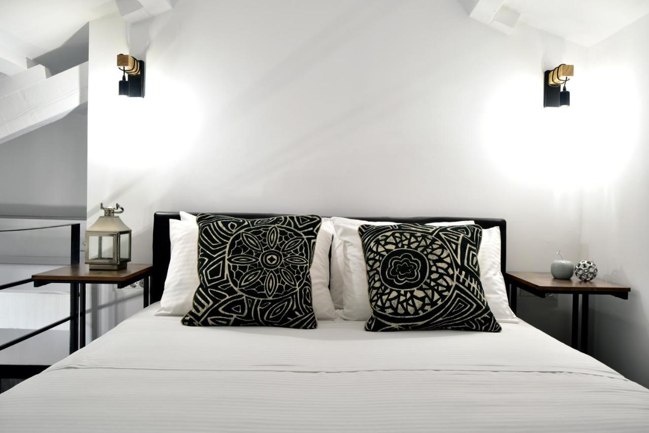 Queen 4 Apartment In The Heart Of The Corfu Historical Old Town Center Екстер'єр фото